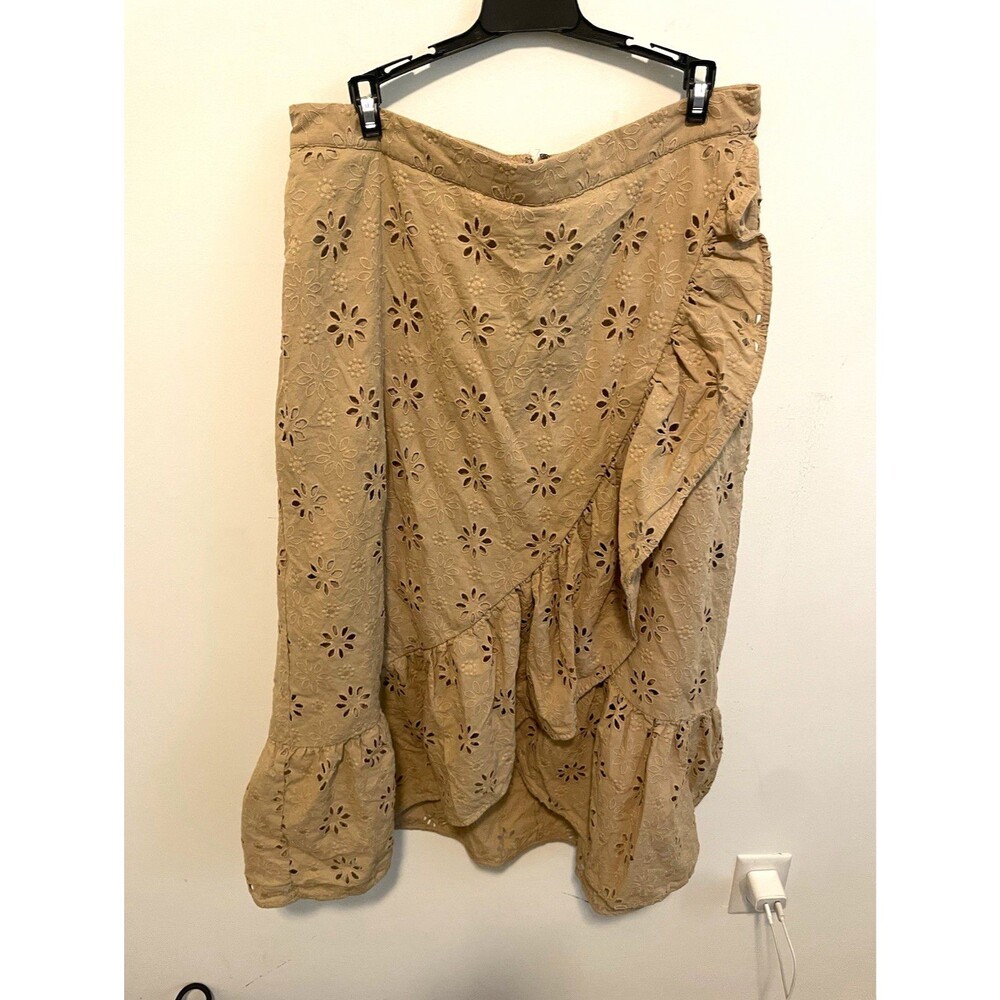 Ann Taylor Women's Beige Eyelet Floral Wrap Midi Skirt Lined Ruffle Zip 12